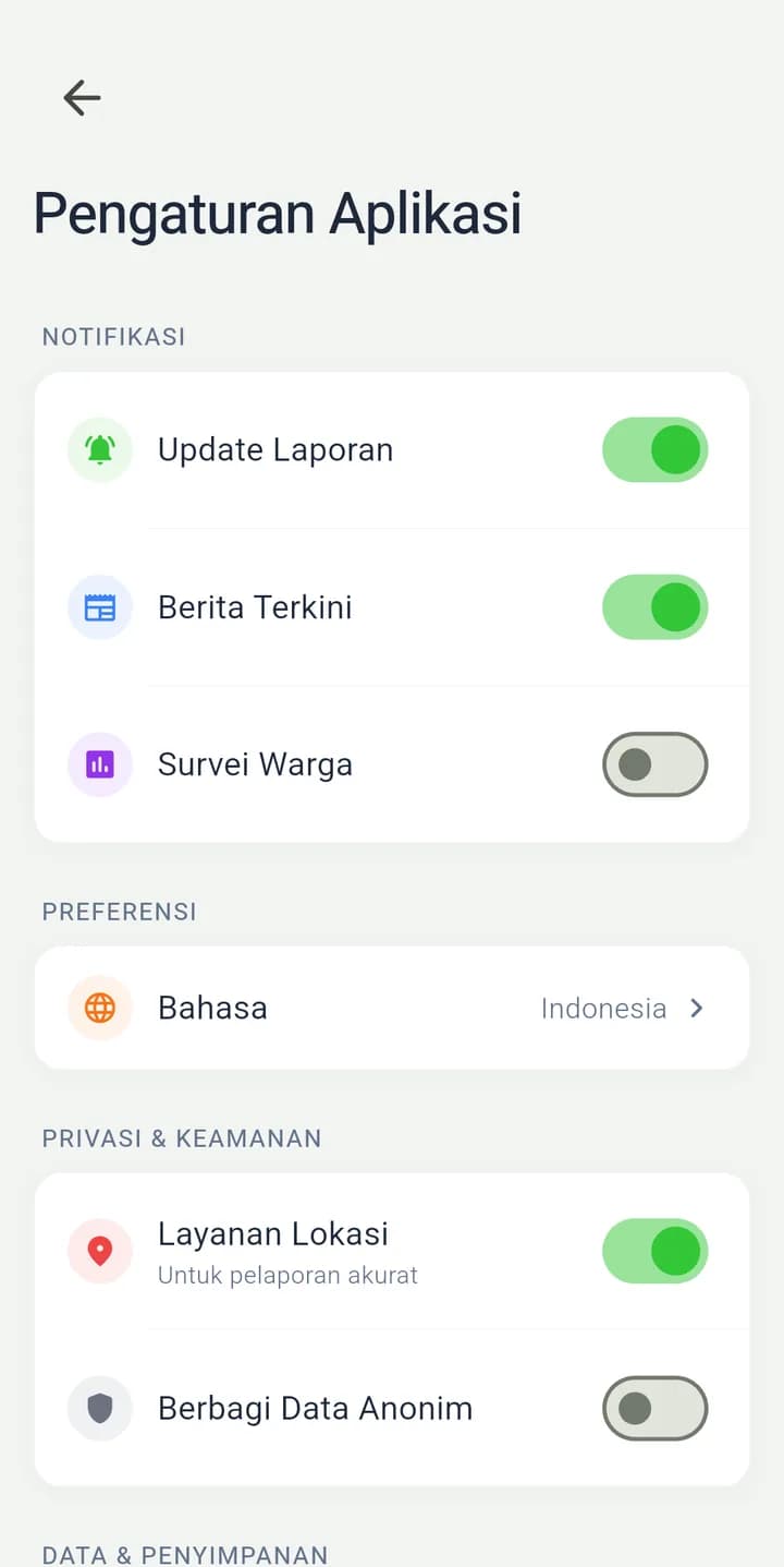 Tangkapan layar Pengaturan Aplikasi: notifikasi, preferensi bahasa, privasi, dan data